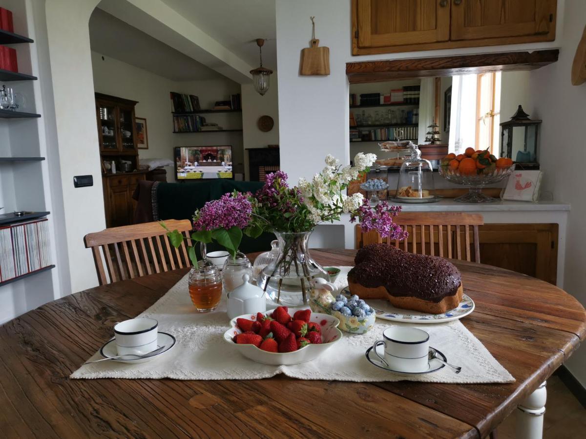 Elsa House Bed and Breakfast Mezzanego Exterior foto